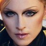 MADONA : chanteuse américaine, elle a sn style bien branchée modern